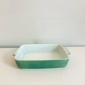 Vintage PYREX Rectangle Casserole Dish